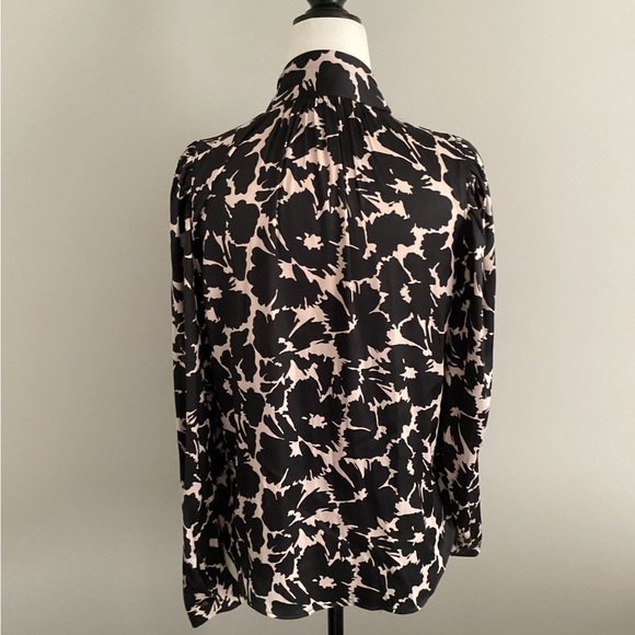 Gap Long Sleeved Tie Neck Blouse, Size XXS - Picture 5 of 10